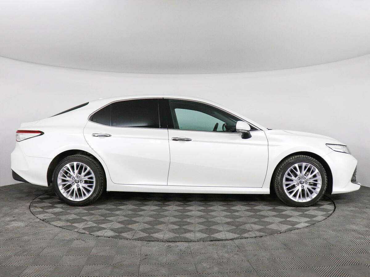Купить Toyota Camry, 2020, 71 200 км, фото №4