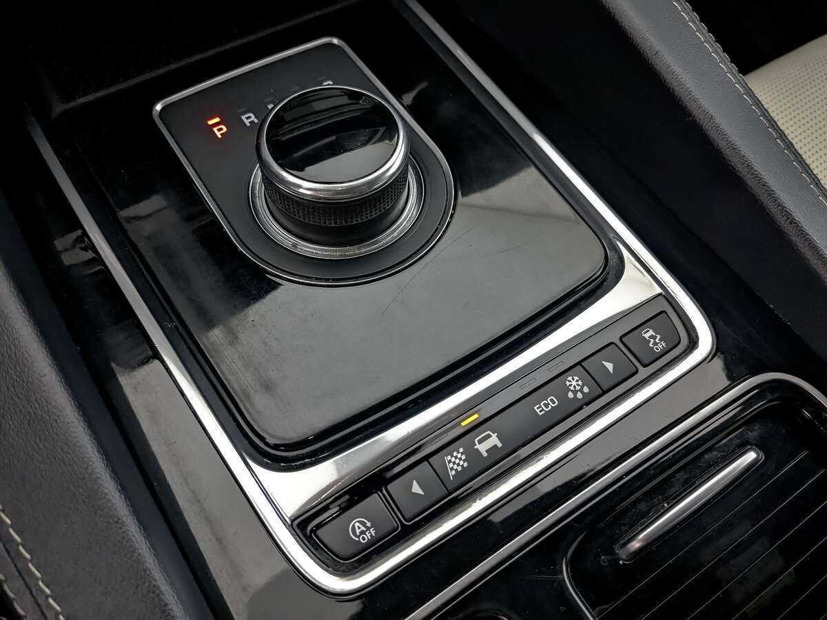 Купить Jaguar F-Pace, 2017, 62 504 км, фото №23