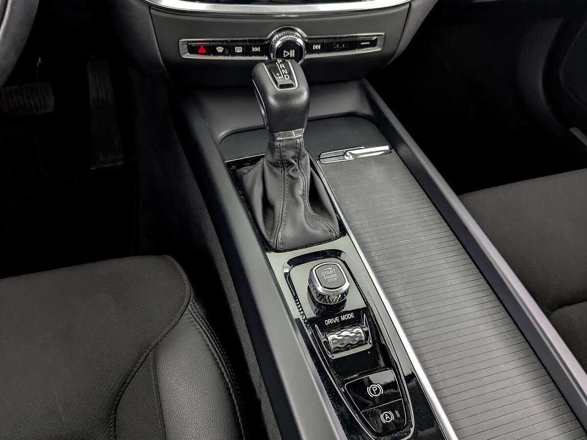 Купить Volvo V60 Cross Country, 2021, 24 957 км, фото №21