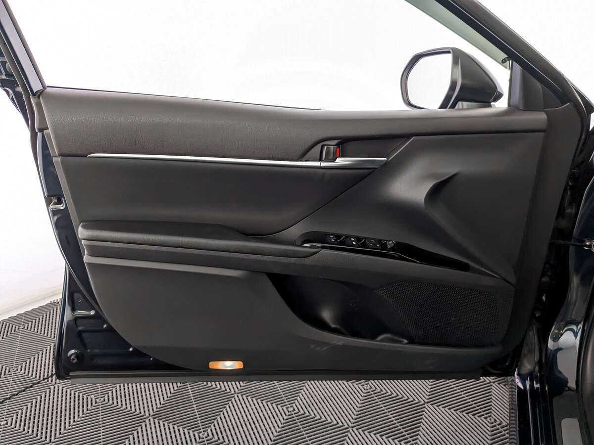 Купить Toyota Camry, 2020, 117 733 км, фото №15