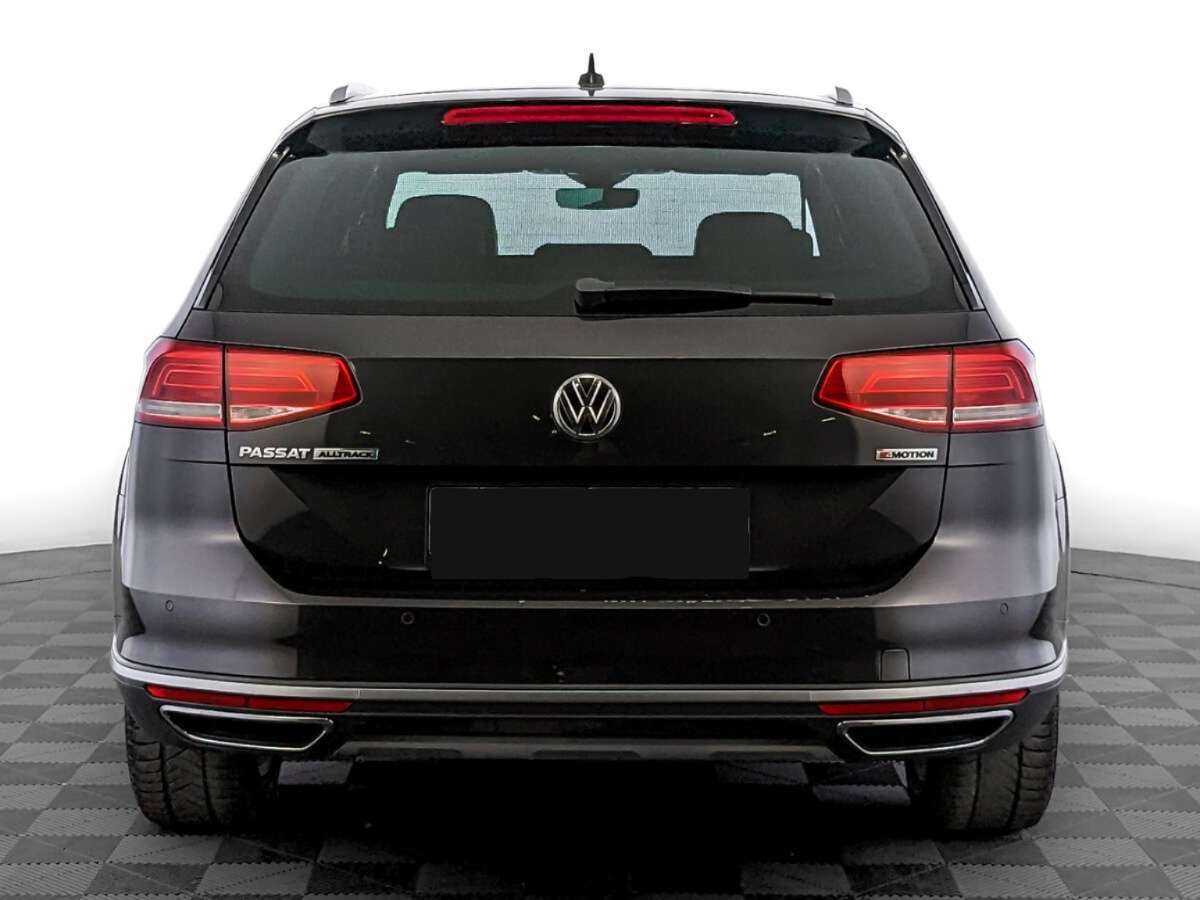 Купить Volkswagen Passat Alltrack, 2018, 188 183 км, фото №6