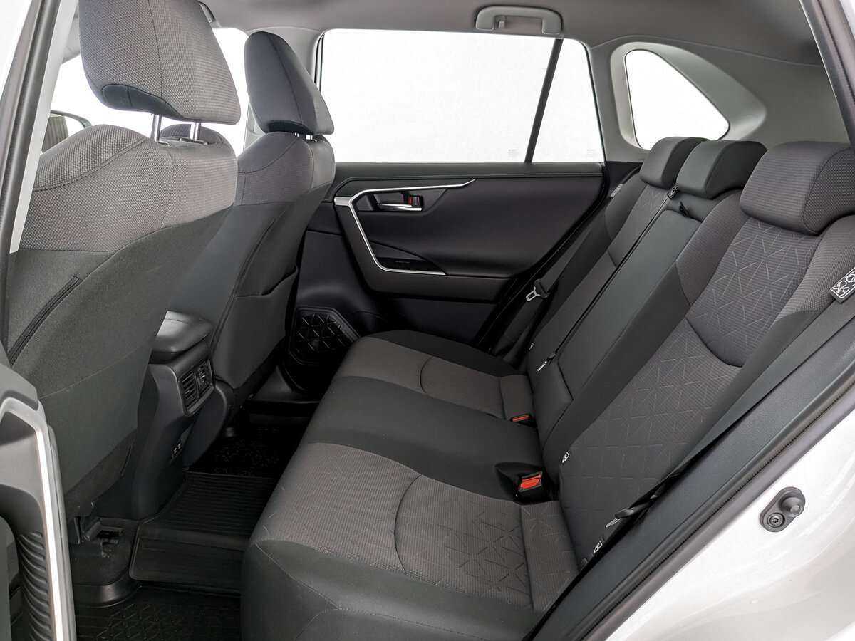 Купить Toyota RAV4, 2020, 17 322 км, фото №10