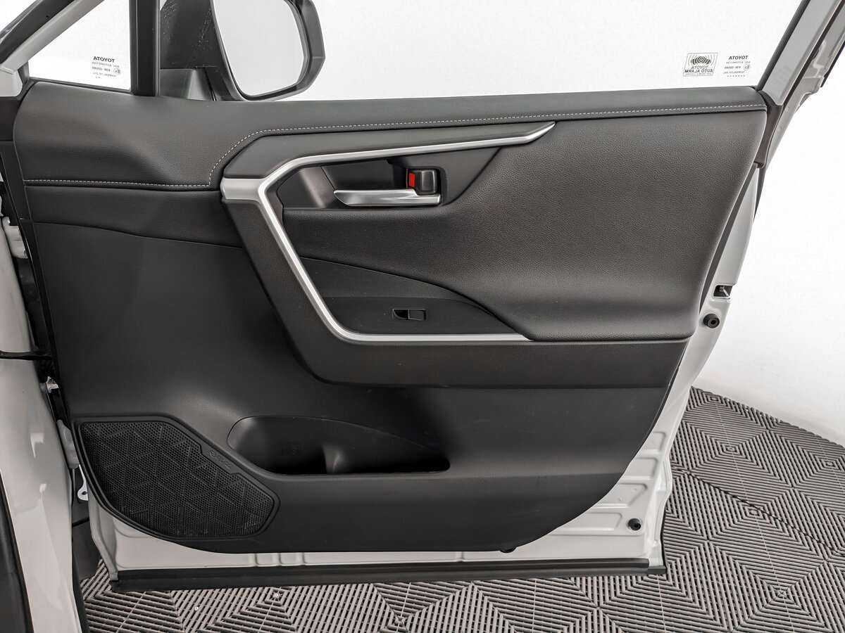 Купить Toyota RAV4, 2020, 17 322 км, фото №20