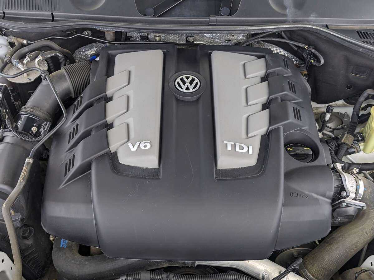 Купить Volkswagen Touareg, 2017, 111 483 км, фото №9