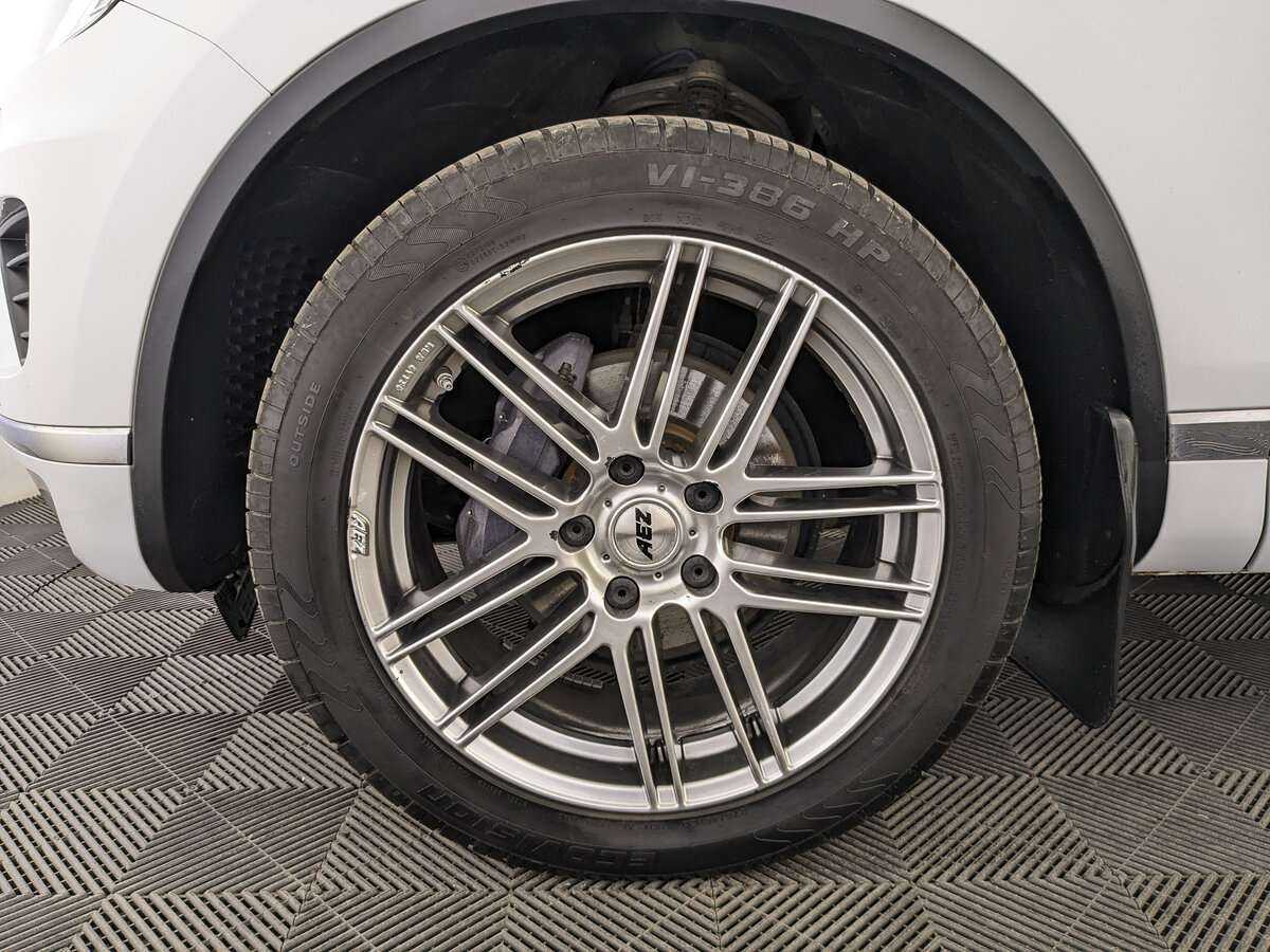 Купить Volkswagen Touareg, 2017, 111 483 км, фото №12