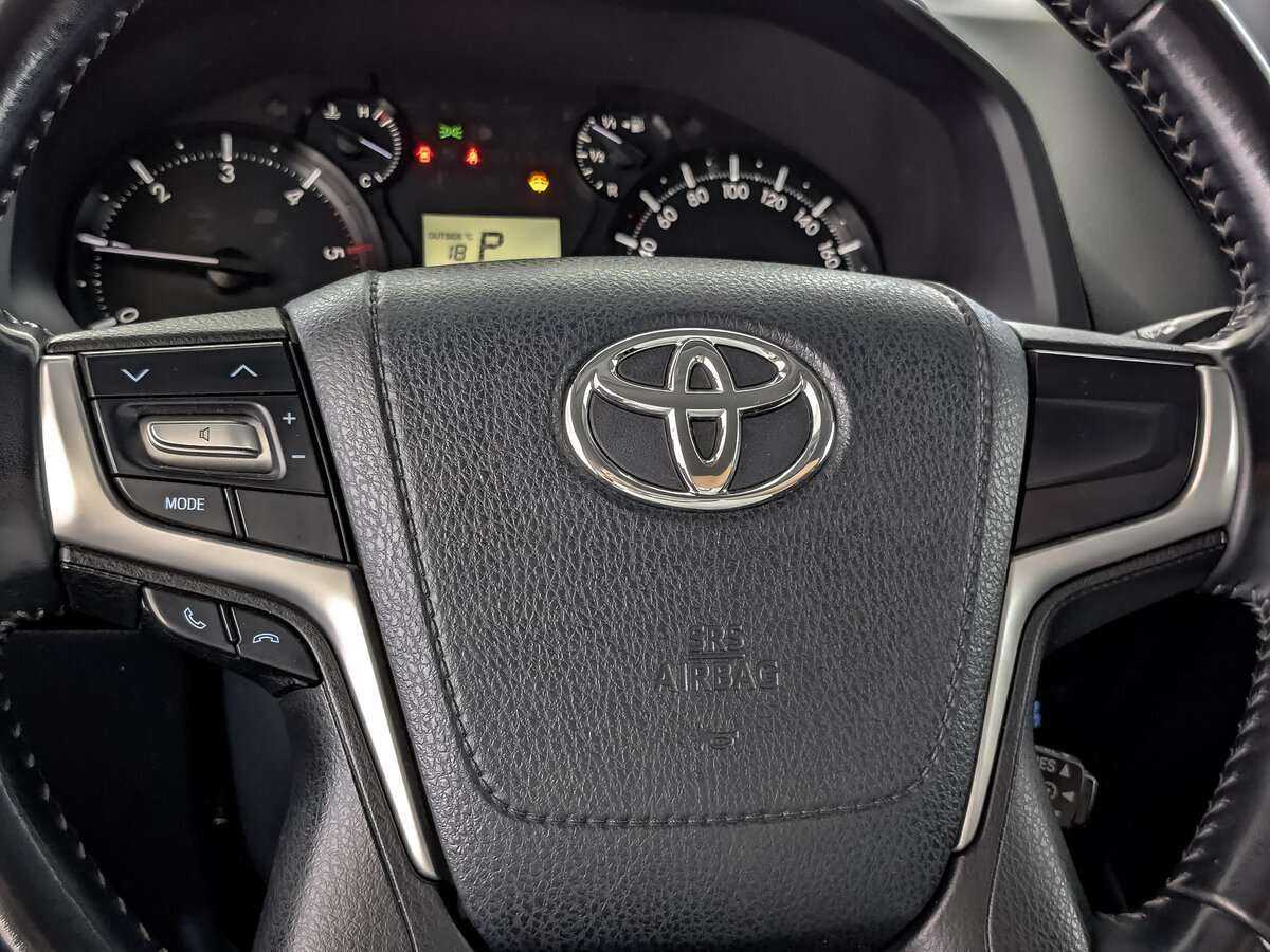 Купить Toyota Land Cruiser Prado, 2020, 58 734 км, фото №25