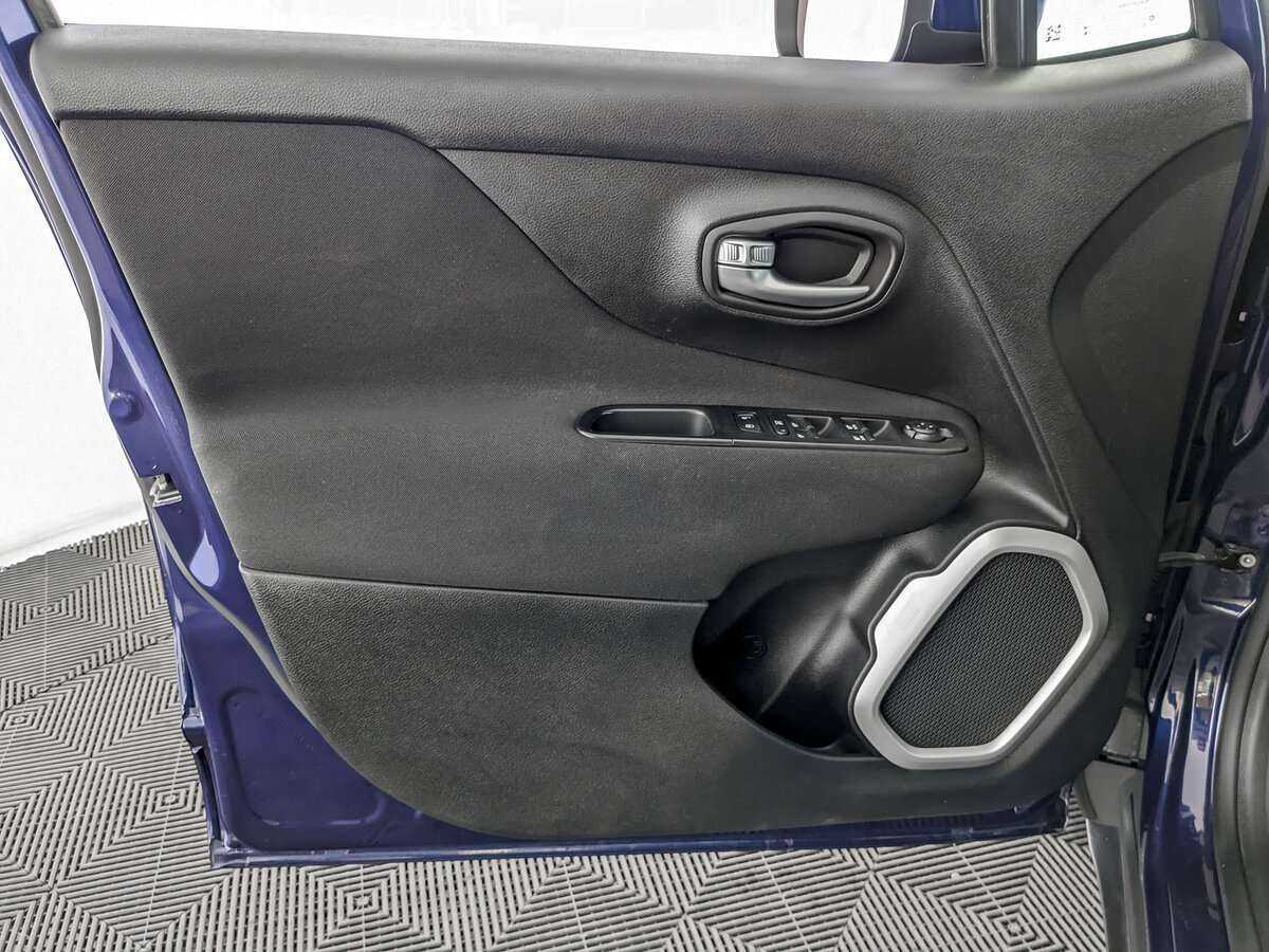 Купить Jeep Renegade, 2017, 63 100 км, фото №15