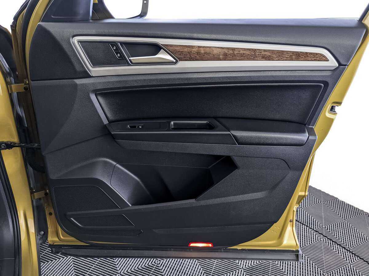 Купить Volkswagen Teramont, 2018, 93 225 км, фото №20