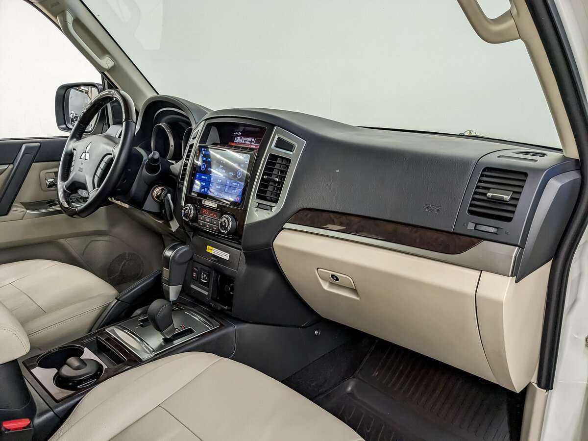 Купить Mitsubishi Pajero, 2019, 12 545 км, фото №9