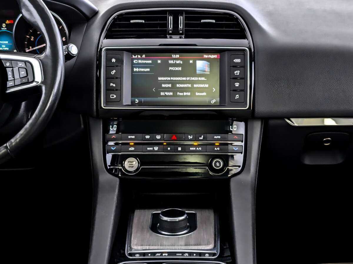 Купить Jaguar F-Pace, 2017, 110 627 км, фото №15