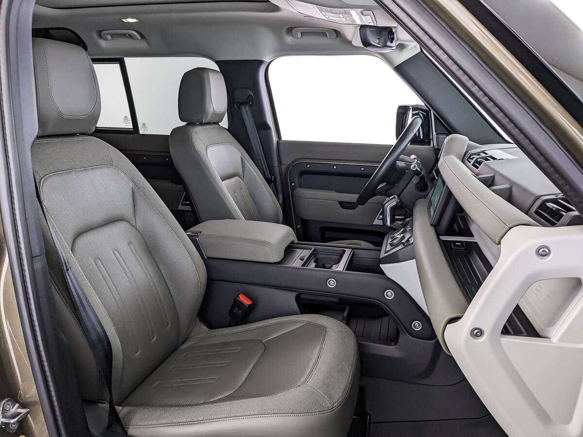 Купить Land Rover Defender 110, 2020, 73 000 км, фото №21