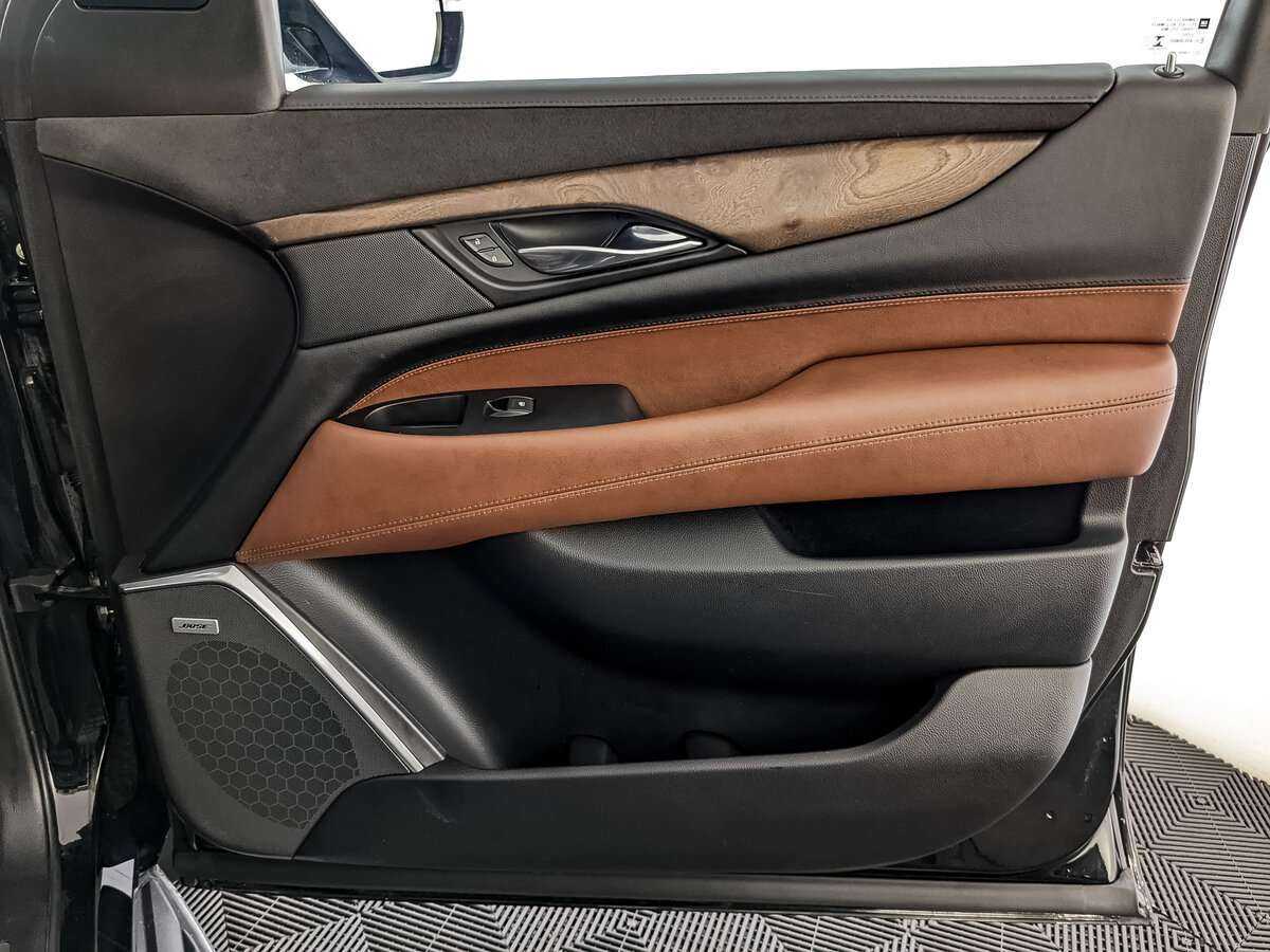 Купить Cadillac Escalade, 2019, 152 588 км, фото №20