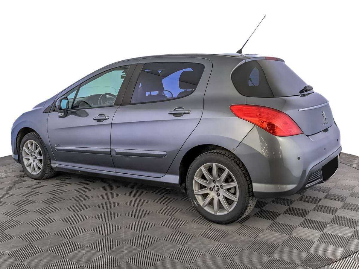 Купить Peugeot 308, 2011, 114 000 км, фото №7