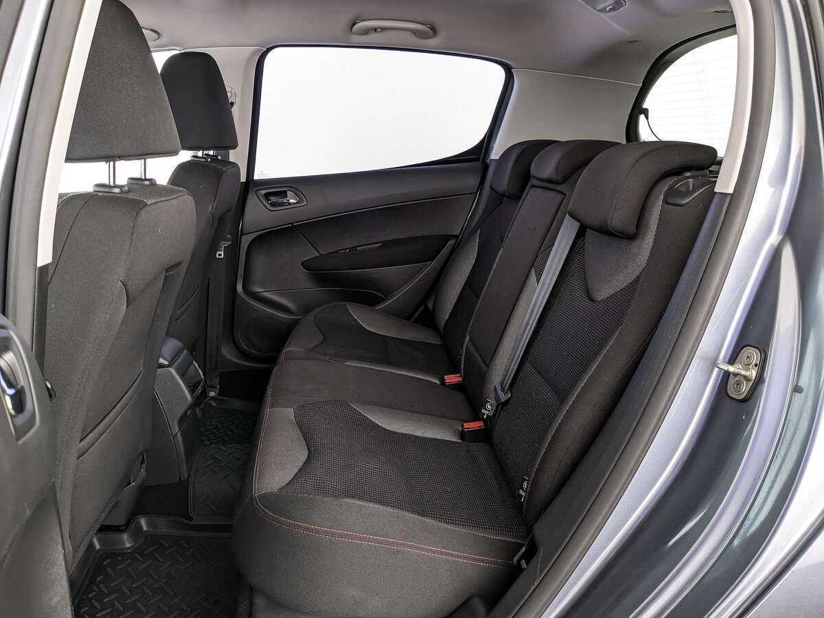 Купить Peugeot 308, 2011, 114 000 км, фото №14