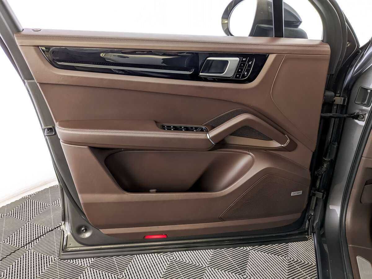 Купить Porsche Cayenne, 2018, 80 936 км, фото №13