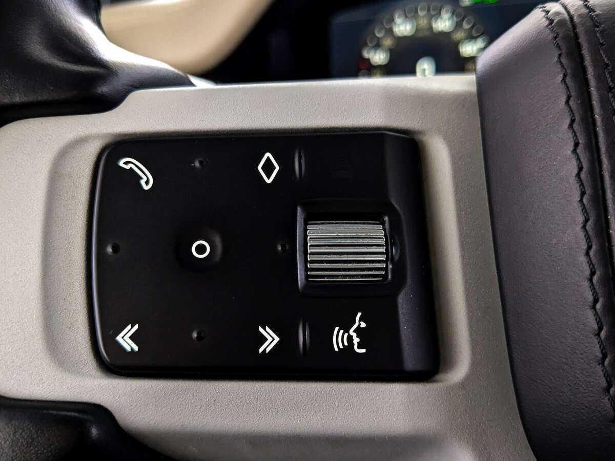 Купить Land Rover Defender 110, 2021, 75 671 км, фото №22
