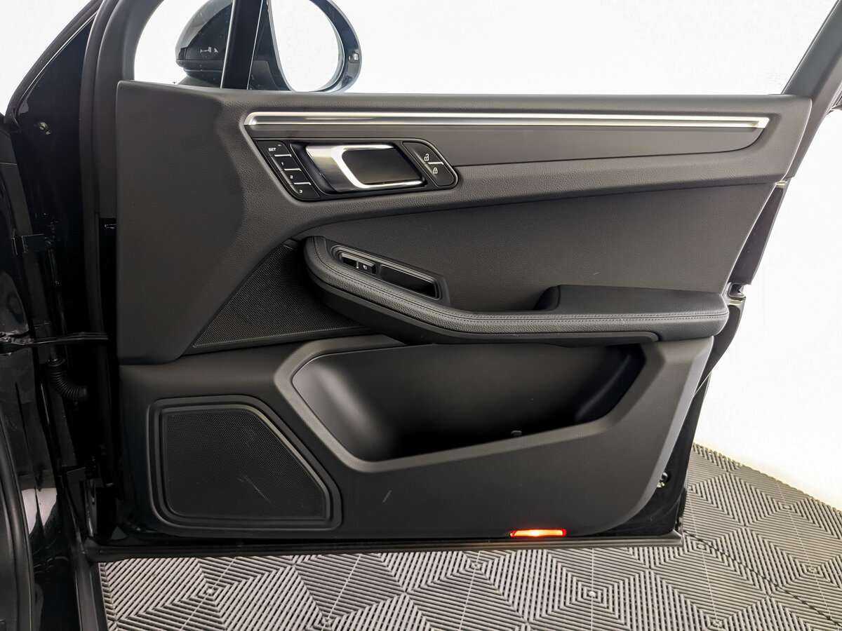 Купить Porsche Macan, 2021, 33 240 км, фото №23