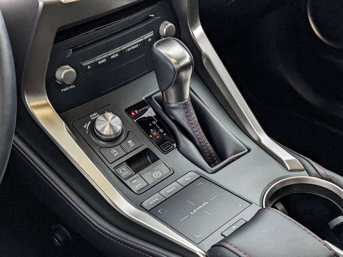 Купить Lexus NX 200, 2021, 31 114 км, фото №17