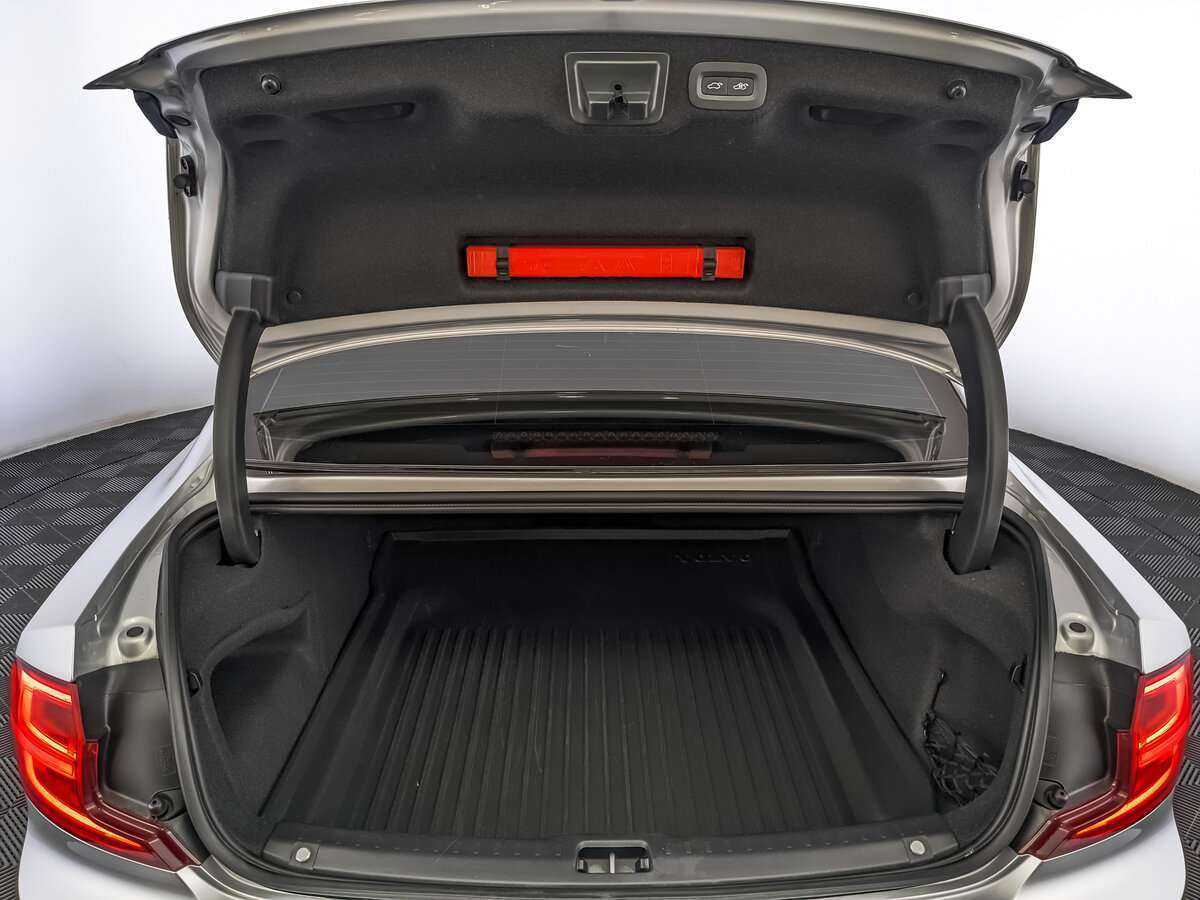 Купить Volvo S90, 2020, 33 109 км, фото №10