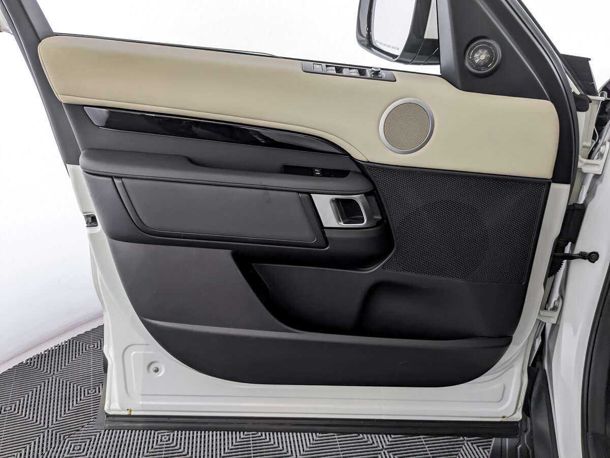 Купить Land Rover Discovery, 2018, 114 610 км, фото №15