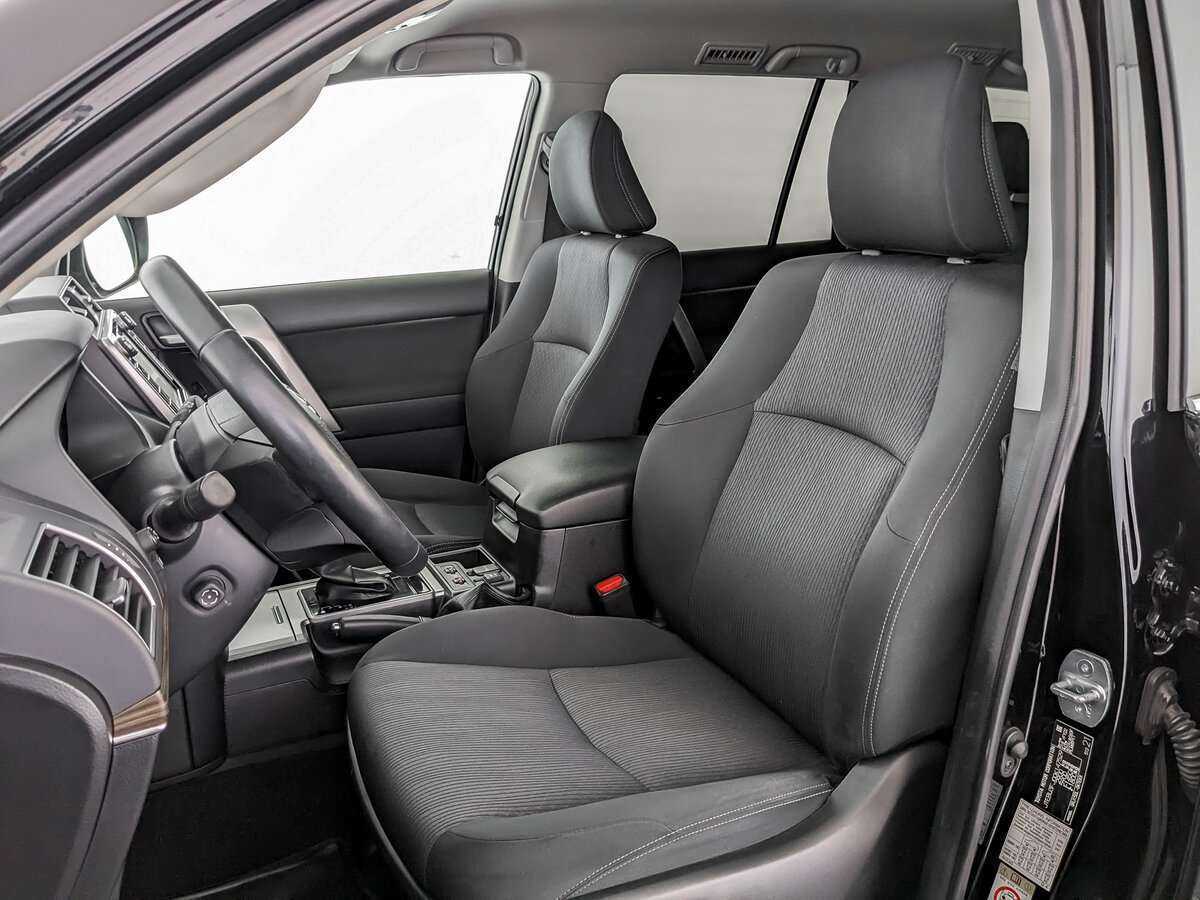 Купить Toyota Land Cruiser Prado, 2018, 98 035 км, фото №16