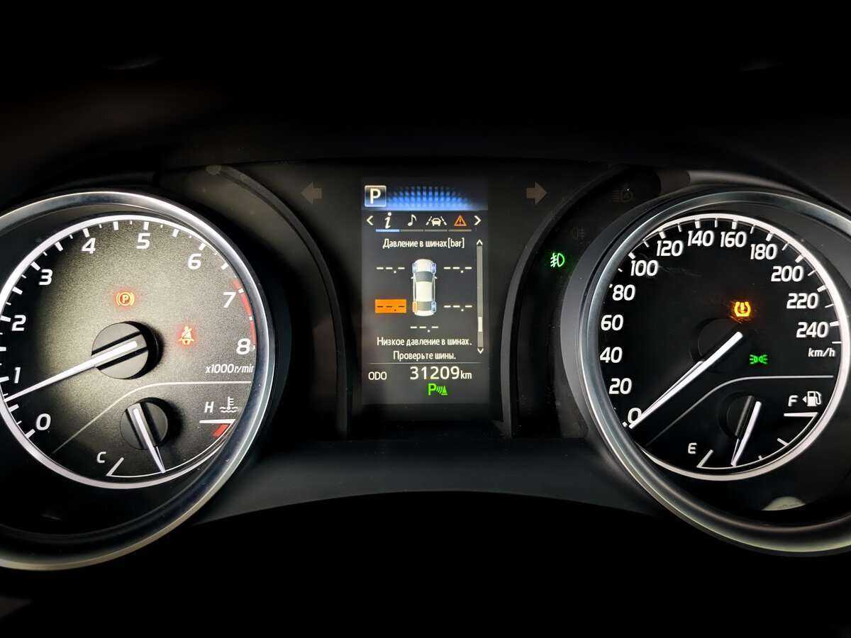 Купить Toyota Camry, 2019, 31 196 км, фото №11