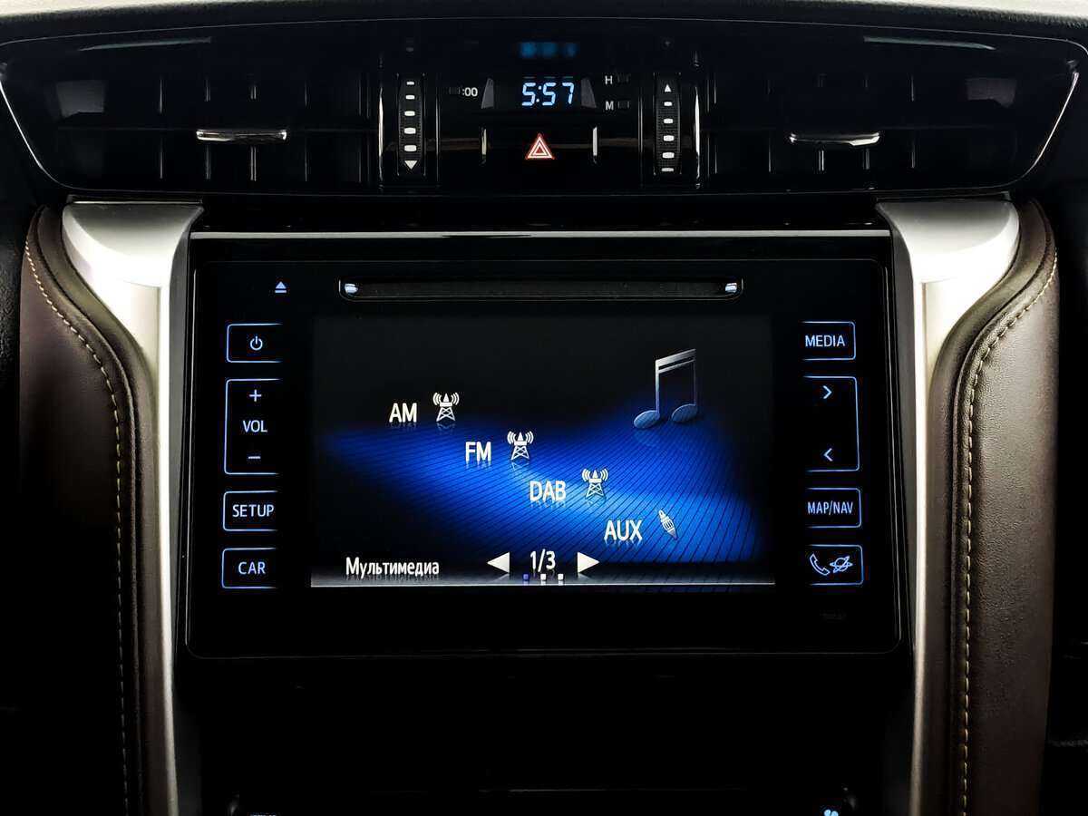 Купить Toyota Fortuner, 2019, 148 000 км, фото №13