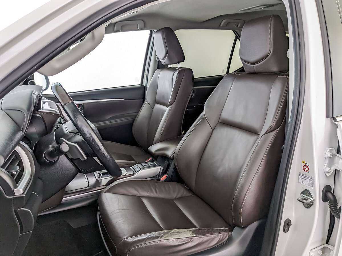Купить Toyota Fortuner, 2019, 148 000 км, фото №16