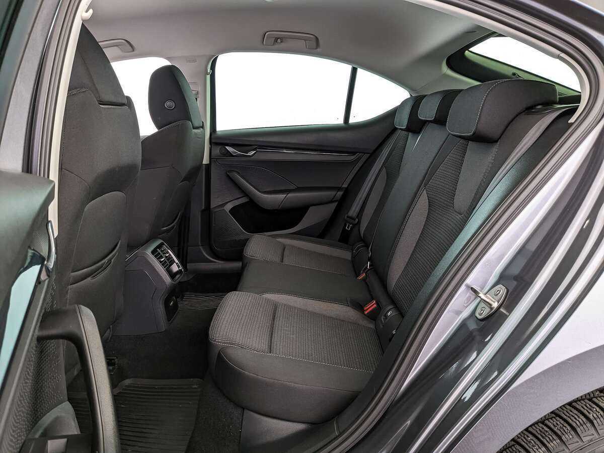 Купить Skoda Octavia, 2021, 44 966 км, фото №13