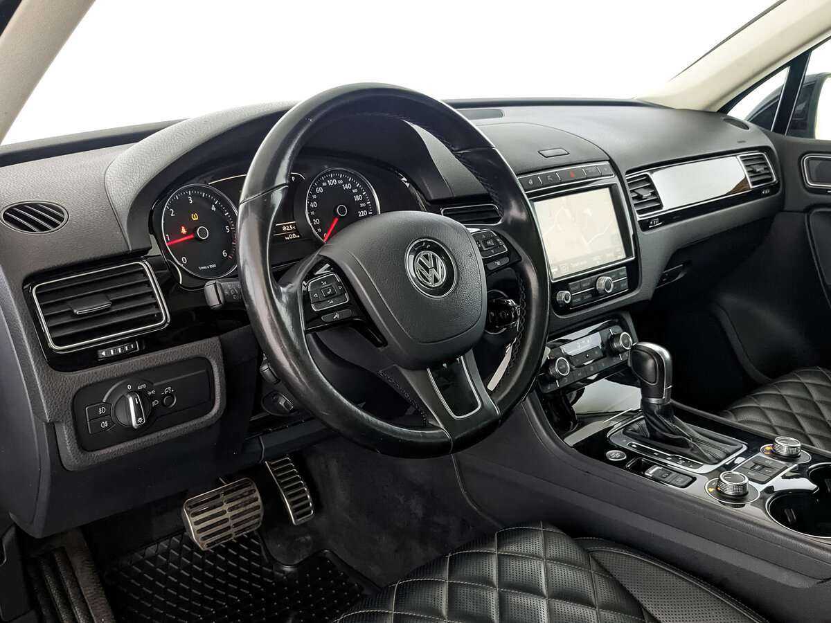 Купить Volkswagen Touareg, 2017, 132 764 км, фото №11