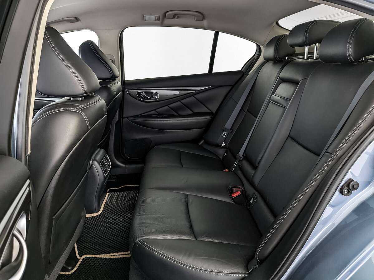 Купить Infiniti Q50, 2016, 107 601 км, фото №14