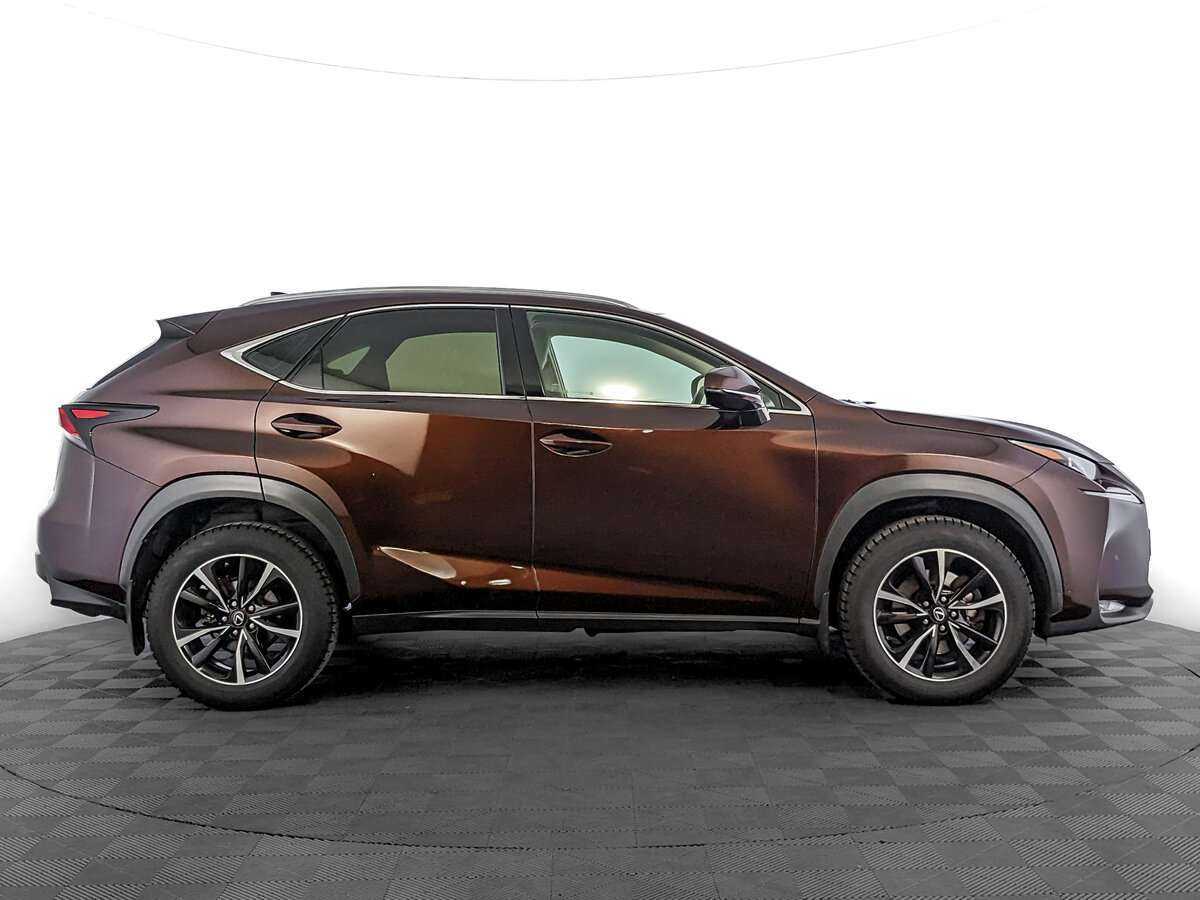 Купить Lexus NX 200, 2017, 69 107 км, фото №4