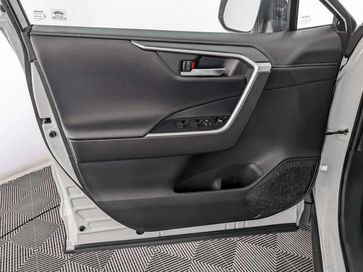 Купить Toyota RAV4, 2021, 84 502 км, фото №15