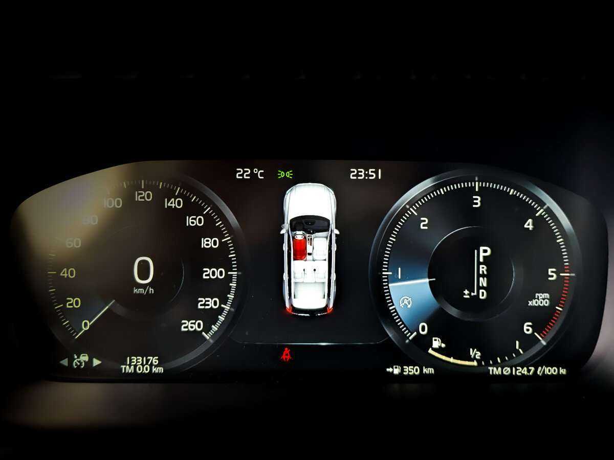 Купить Volvo XC90, 2019, 132 916 км, фото №11