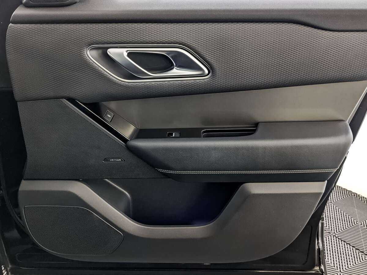 Купить Land Rover Range Rover Velar, 2020, 65 356 км, фото №18