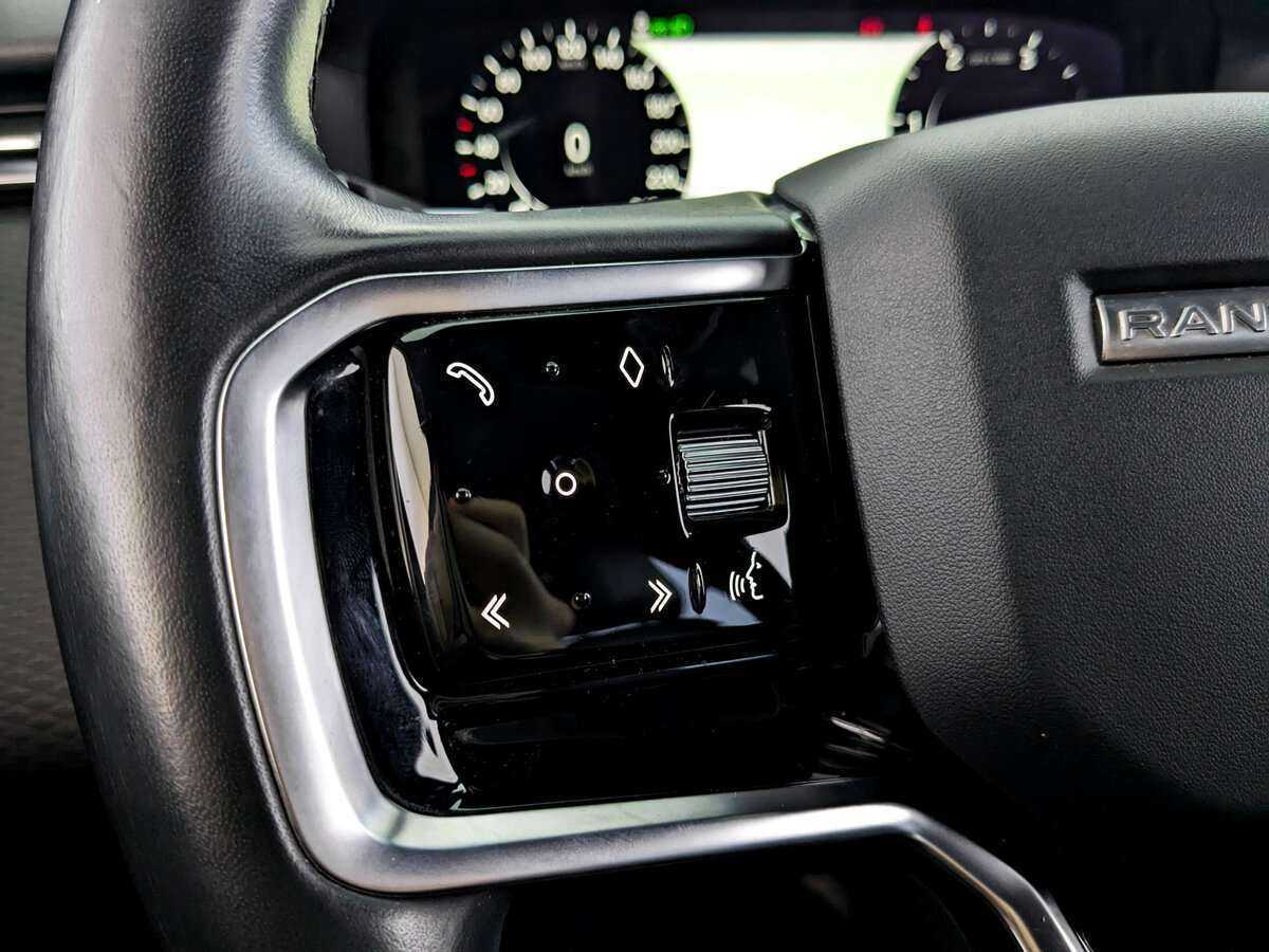 Купить Land Rover Range Rover Velar, 2021, 43 648 км, фото №25