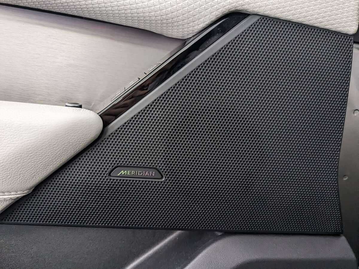 Купить Land Rover Range Rover Velar, 2018, 143 998 км, фото №20