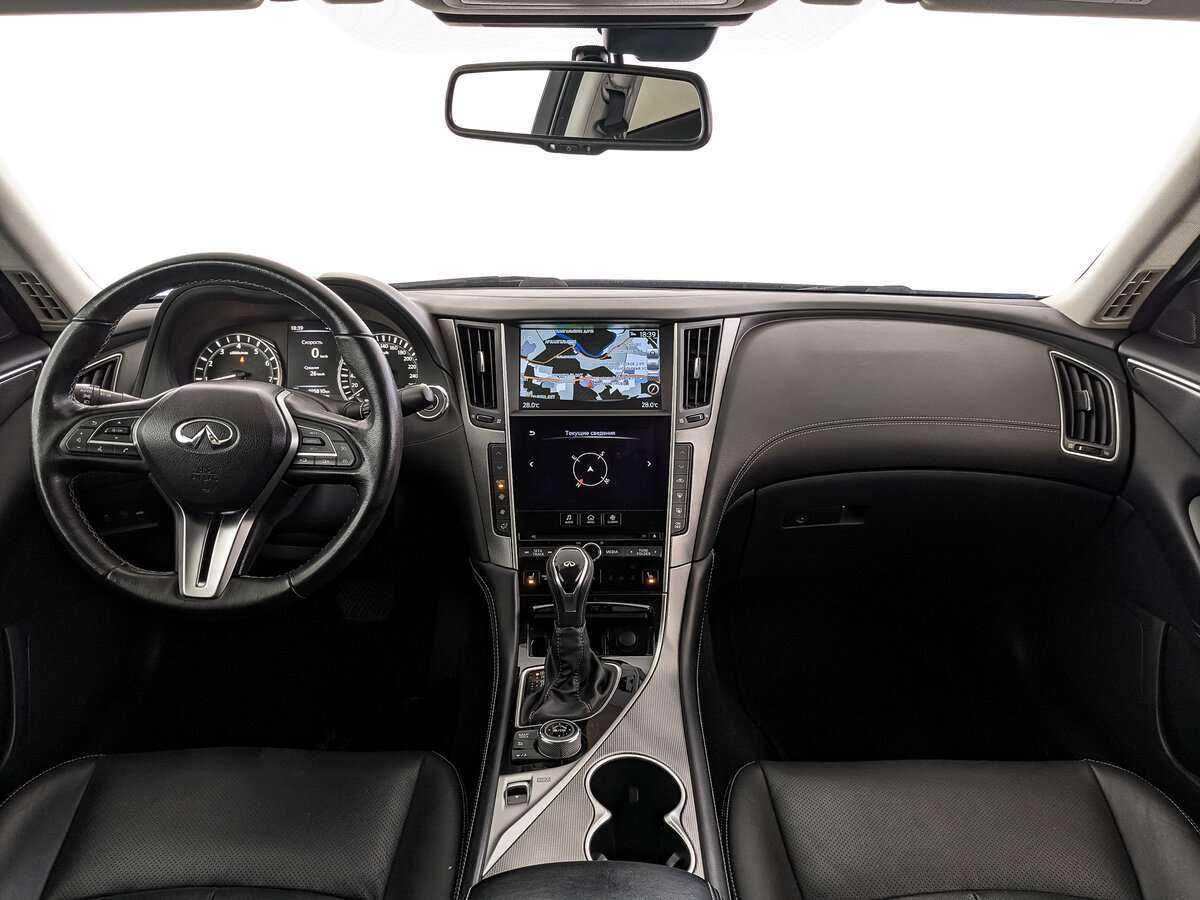 Купить Infiniti Q50, 2017, 105 811 км, фото №10