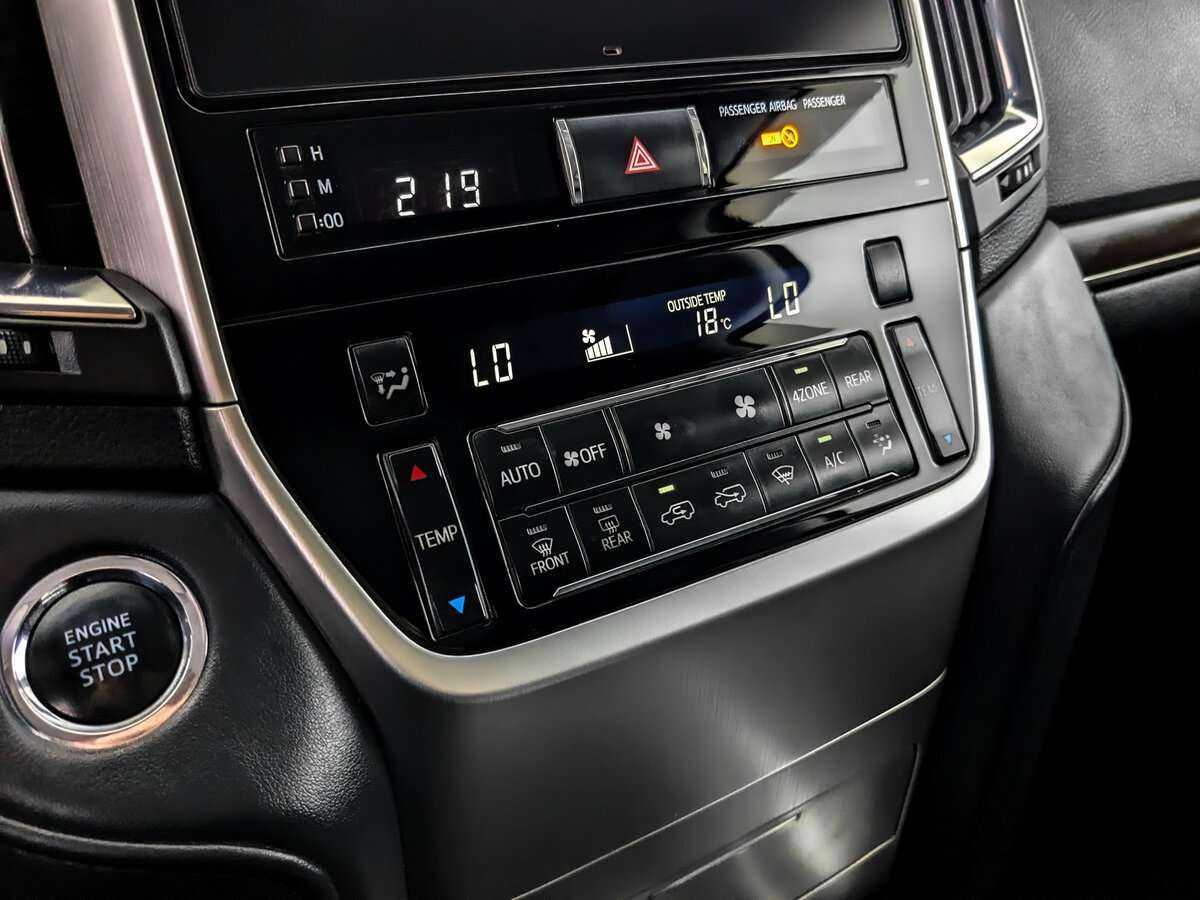 Купить Toyota Land Cruiser, 2018, 314 325 км, фото №22