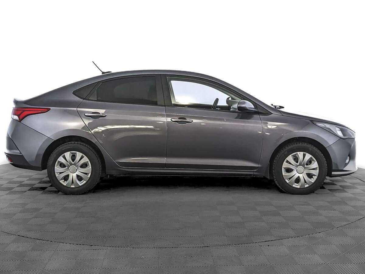 Купить Hyundai Solaris, 2021, 56 635 км, фото №4