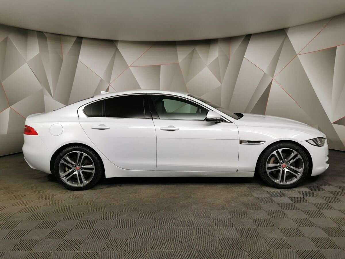 Купить Jaguar XE, 2015, 166 481 км, фото №6