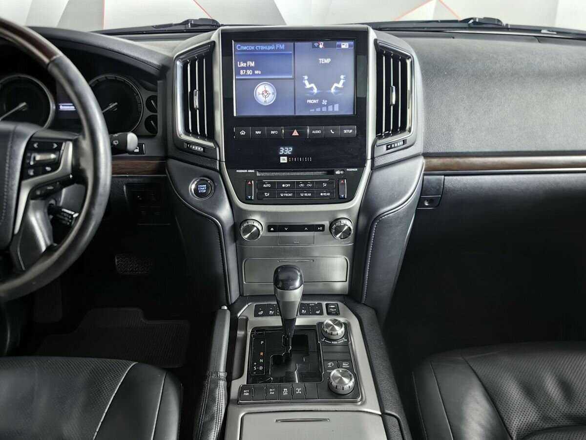 Купить Toyota Land Cruiser, 2018, 187 237 км, фото №10