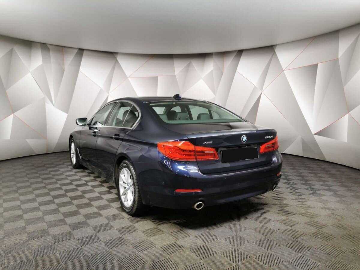 Купить BMW 5 серии 520d xDrive, 2018, 136 803 км, фото №4