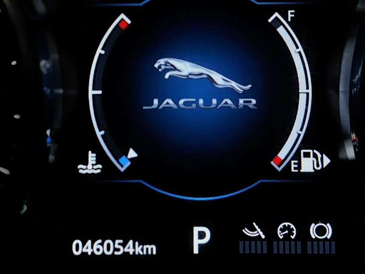 Купить Jaguar F-Pace, 2018, 46 052 км, фото №17