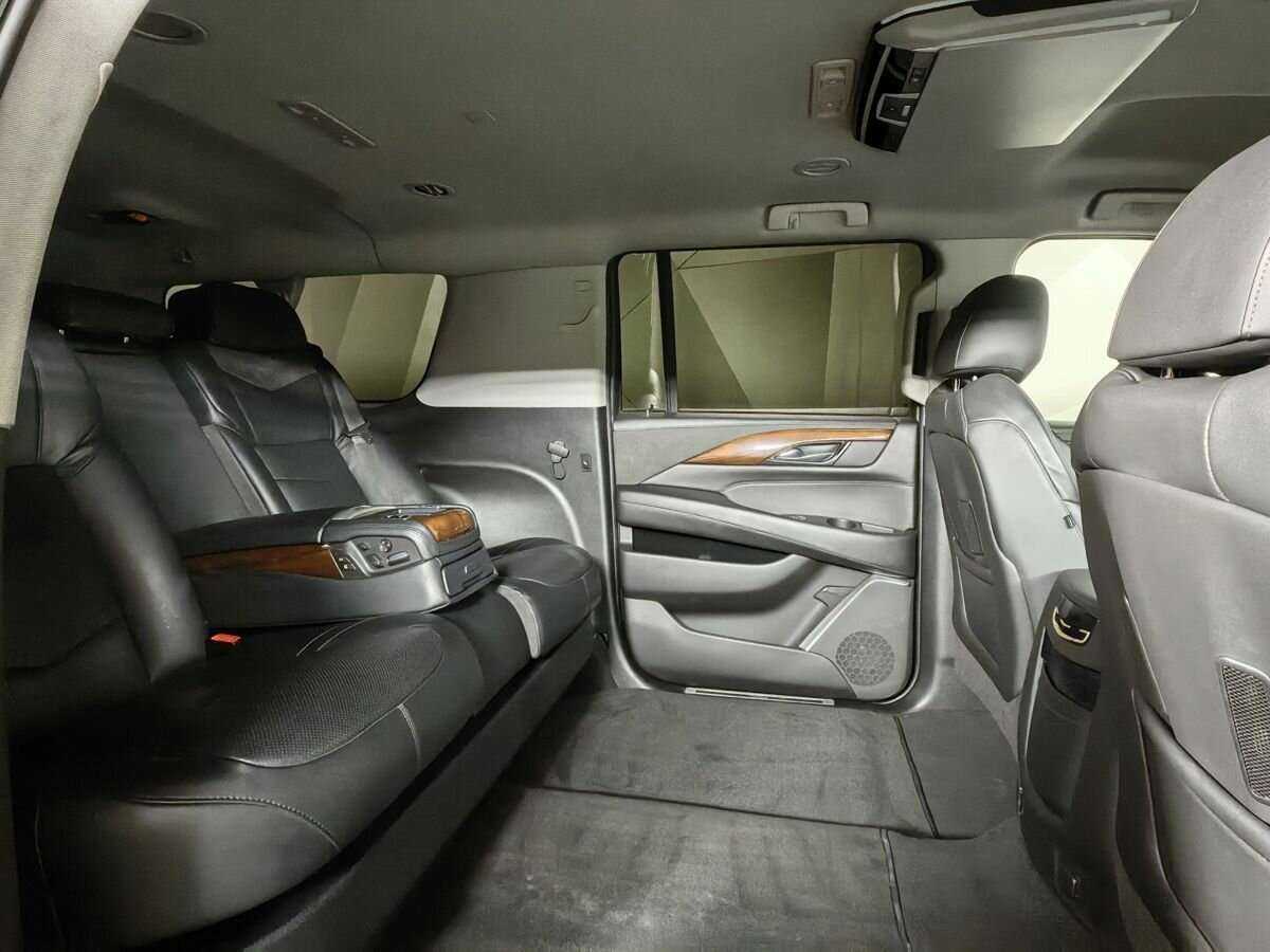 Купить Cadillac Escalade ESV, 2019, 168 048 км, фото №12