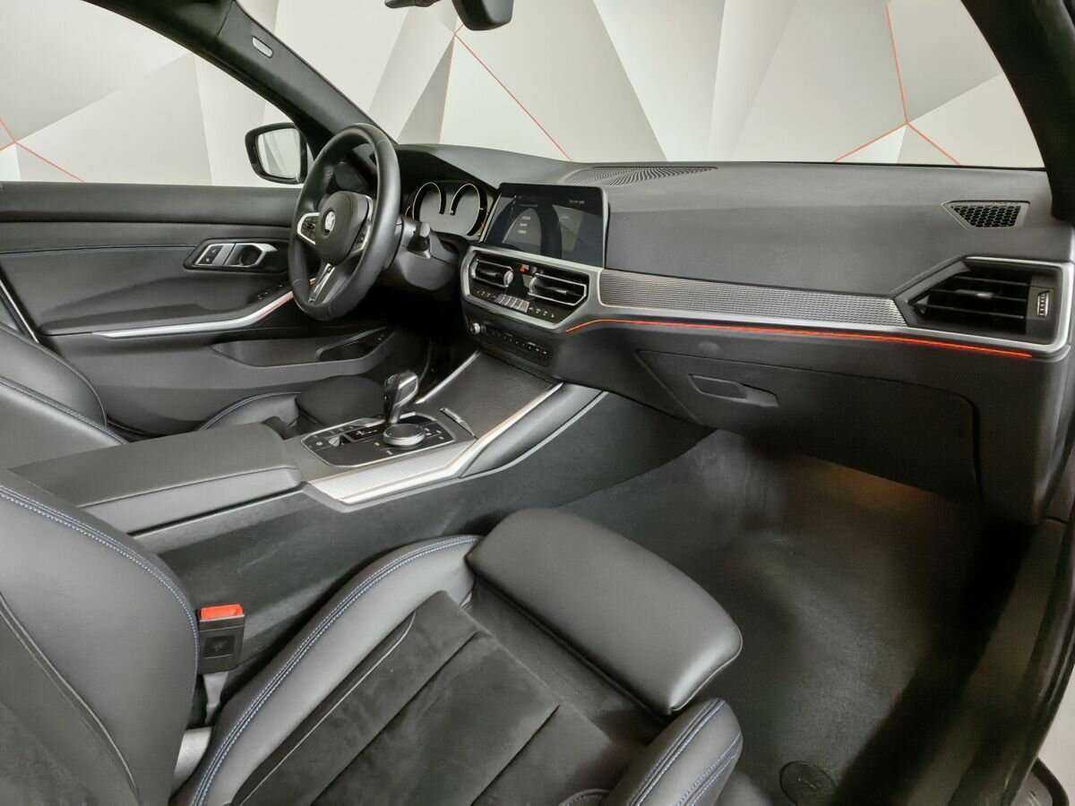 Купить BMW 3 серии 320i xDrive, 2020, 7 183 км, фото №9