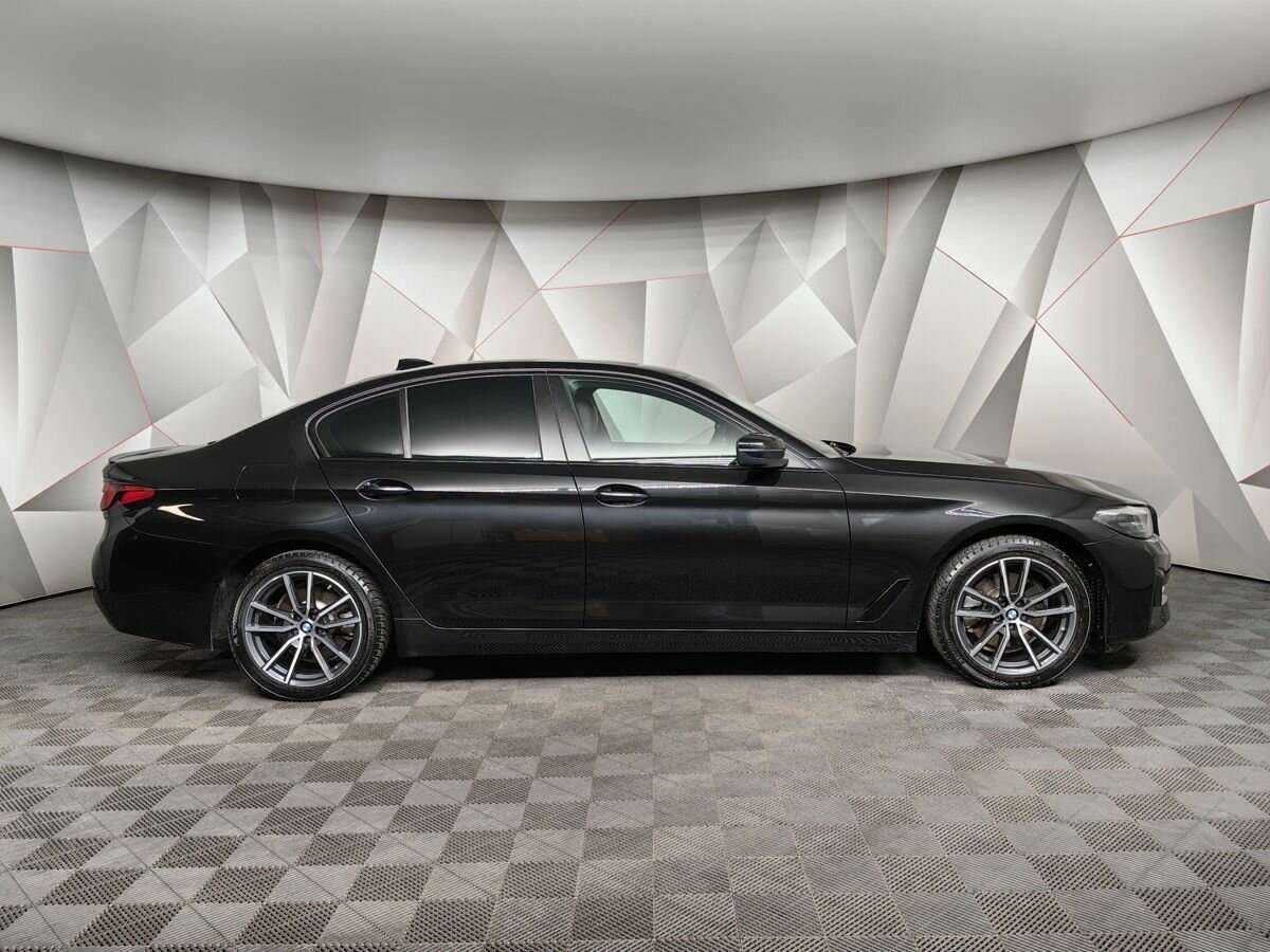 Купить BMW 5 серии 520i, 2020, 123 574 км, фото №6