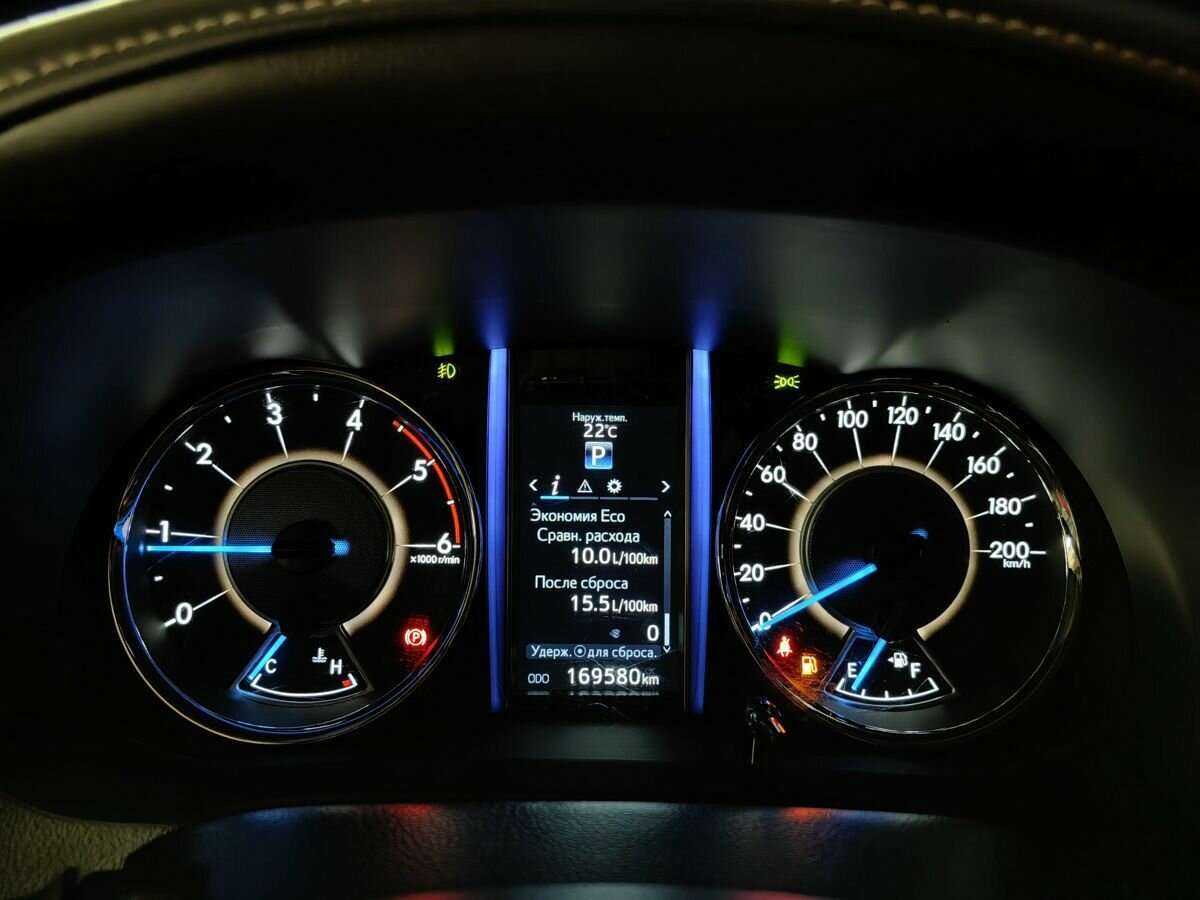 Купить Toyota Fortuner, 2017, 169 579 км, фото №18