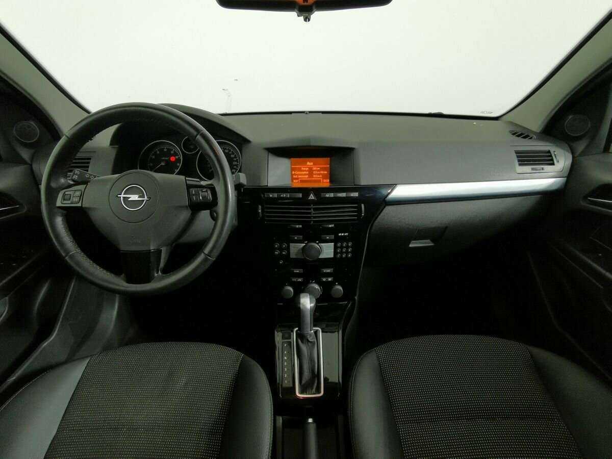 Купить Opel Astra, 2011, 183 818 км, фото №10