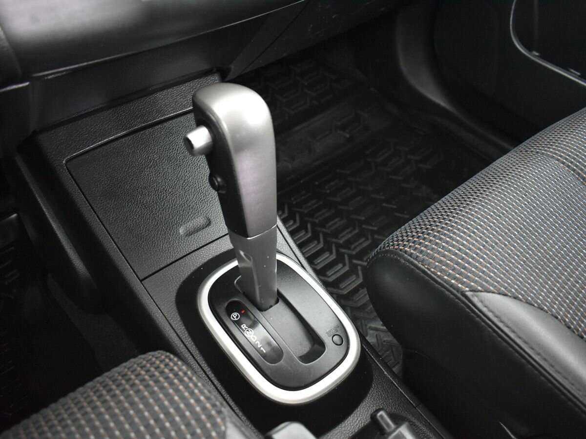 Купить Nissan Tiida, 2011, 336 000 км, фото №12